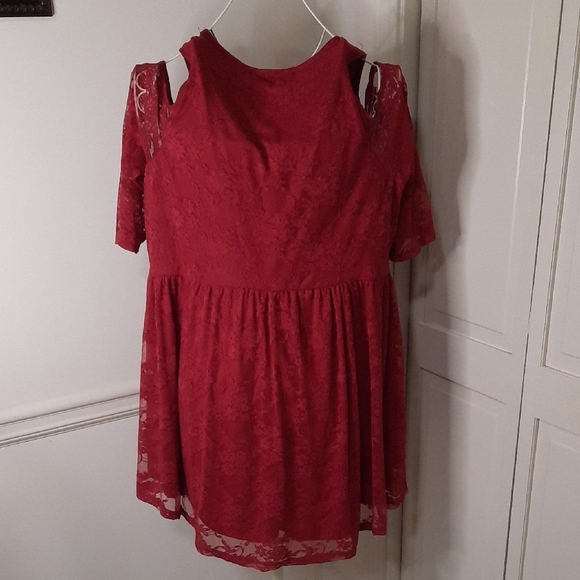 Torrid Top - Picture 3 of 6